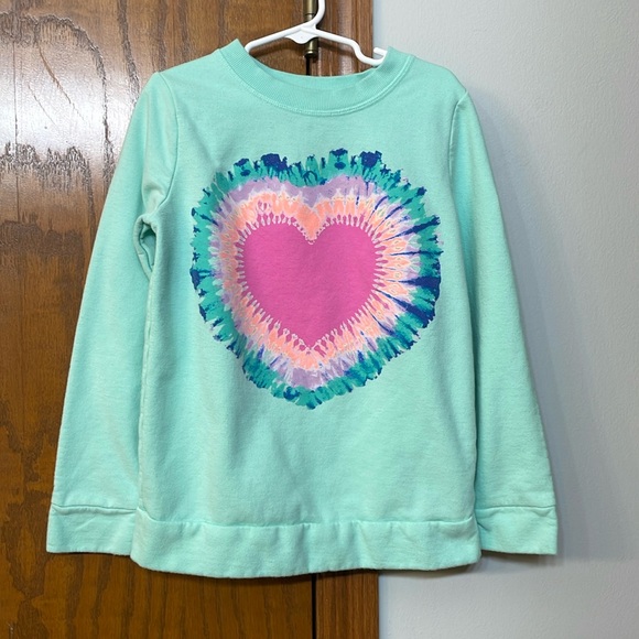 CAT & JACK UEC Girls Size Medium (7/8) Green Tie-Dye Sweater Sweatshirt Heart - Picture 2 of 9